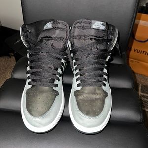 Air Jordan Retro 1 High OG Shadow 2.0